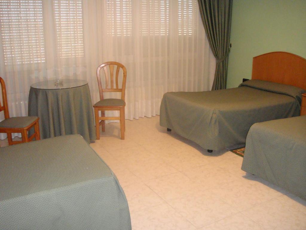 Hostal Serpol Palencia Rom bilde