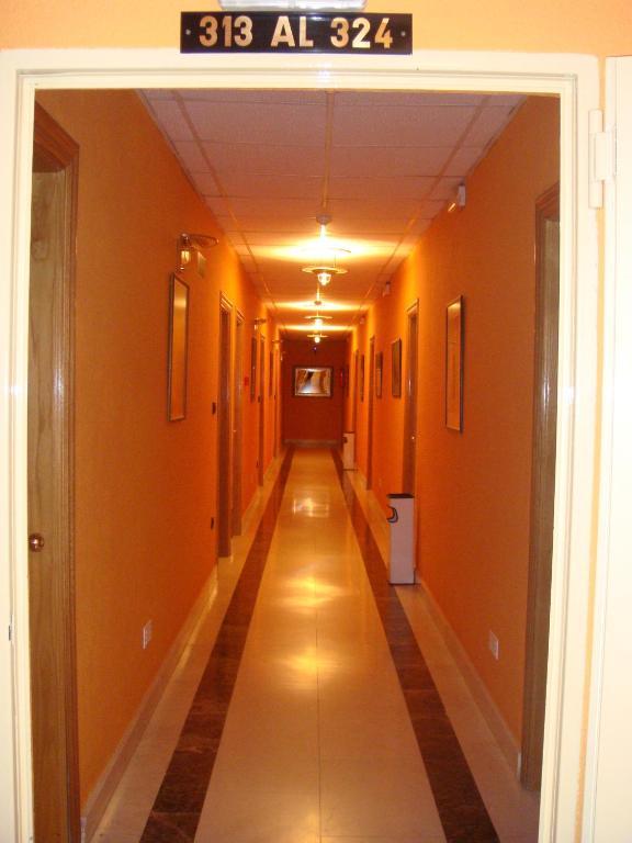 Hostal Serpol Palencia Eksteriør bilde
